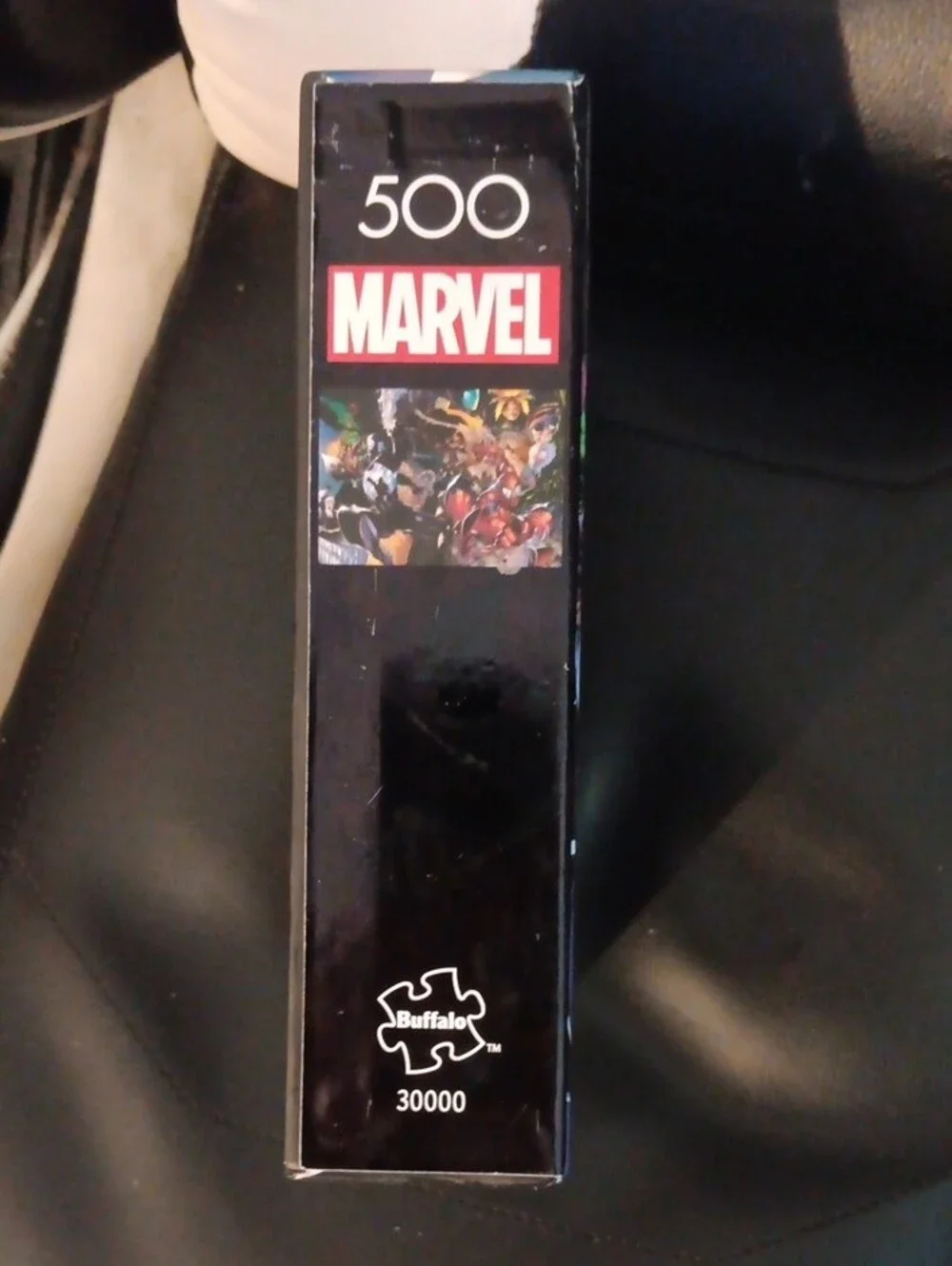 Buffalo Games Noir Select The Amazing Spider-man 500-Piece 21.25 x 15-inch Inter
